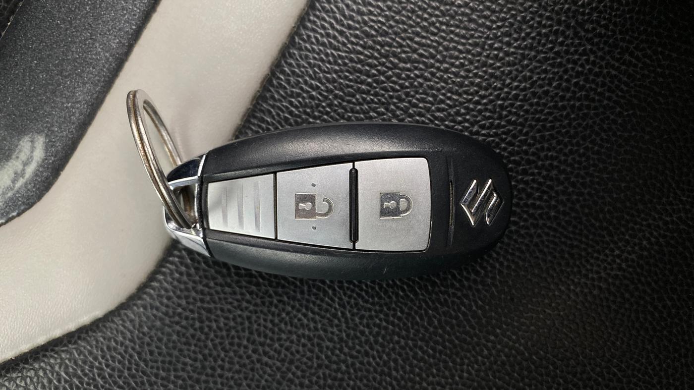 2022 Maruti Vitara Brezza ZXI PLUS, Petrol, Manual, 1,18,599 km, Key Close Up