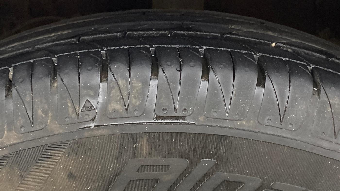 2022 Maruti Vitara Brezza ZXI PLUS, Petrol, Manual, 1,18,599 km, Left Front Tyre Tread