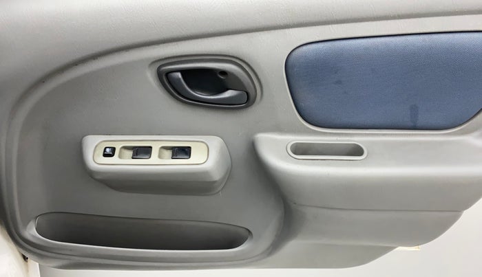 2014 Maruti Alto K10 VXI, Petrol, Manual, 51,012 km, Driver Side Door Panels Control