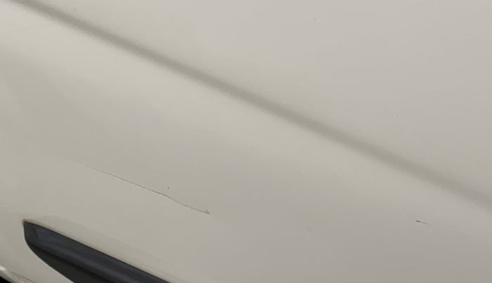 2014 Maruti Alto K10 VXI, Petrol, Manual, 51,012 km, Right rear door - Minor scratches