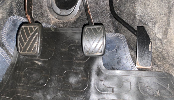 2018 Maruti Wagon R 1.0 VXI, Petrol, Manual, 31,396 km, Pedals