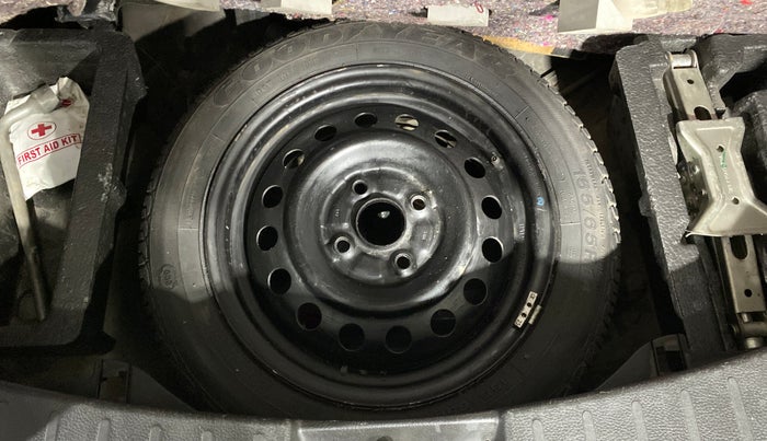 2018 Maruti Wagon R 1.0 VXI, Petrol, Manual, 31,396 km, Spare Tyre