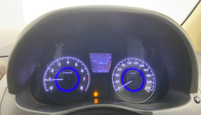 2015 Hyundai Verna FLUIDIC 4S 1.6 VTVT S(O), Petrol, Manual, 1,20,871 km, Odometer Image