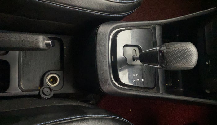 2021 Tata PUNCH CREATIVE  AMT, Petrol, Automatic, 29,908 km, Gear Lever