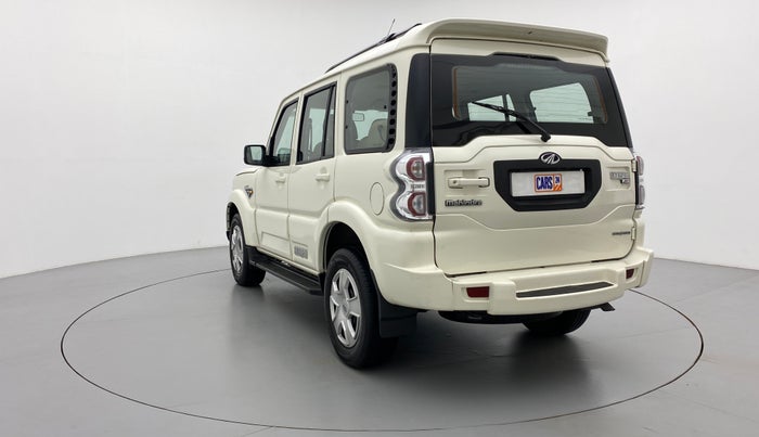 2017 Mahindra Scorpio S6+ INTELL HYBRID, Diesel, Manual, 39,791 km, Left Back Diagonal