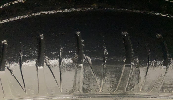 2020 KIA SONET GTX PLUS 1.0 IMT DUAL TONE, Petrol, Manual, 50,236 km, Right Front Tyre Tread