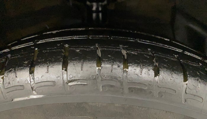 2020 Hyundai GRAND I10 NIOS SPORTZ 1.2 KAPPA VTVT, Petrol, Manual, 51,015 km, Right Front Tyre Tread