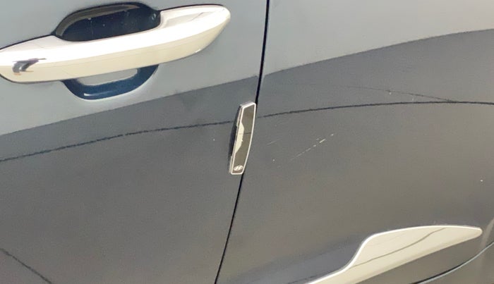 2022 Hyundai GRAND I10 NIOS SPORTZ 1.0 TURBO GDI, Petrol, Manual, 23,239 km, Rear left door - Minor scratches