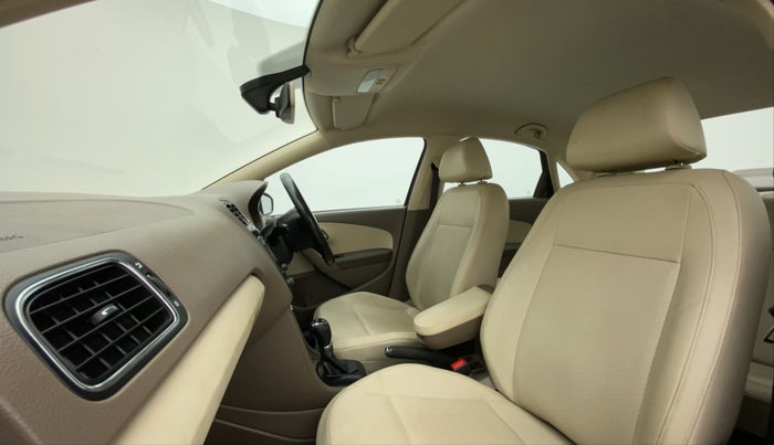 2016 Skoda Rapid 1.5 TDI AT STYLE PLUS, Diesel, Automatic, 59,349 km, Right Side Front Door Cabin