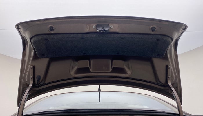 2016 Skoda Rapid 1.5 TDI AT STYLE PLUS, Diesel, Automatic, 59,349 km, Boot Door Open