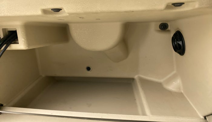 2016 Skoda Rapid 1.5 TDI AT STYLE PLUS, Diesel, Automatic, 59,349 km, Cooled Glove Box