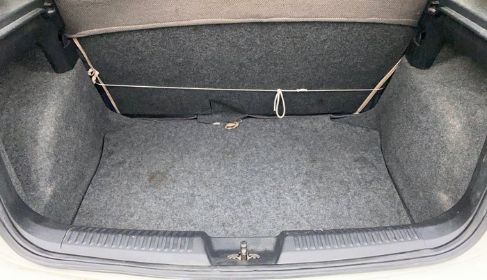 2011 Volkswagen Polo TRENDLINE 1.2L PETROL, Petrol, Manual, 48,723 km, Boot Inside