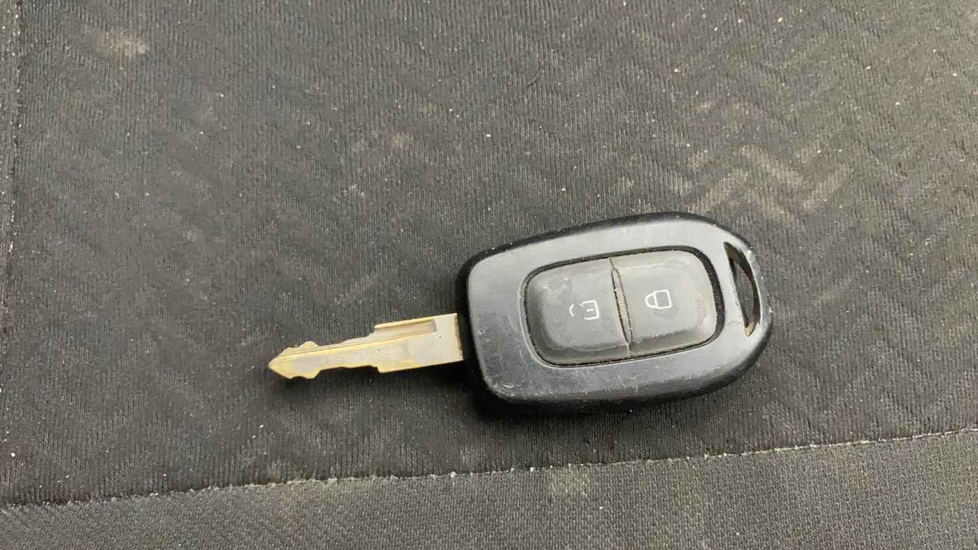 2019 Datsun Redi Go S 1.0 AMT, Petrol, Automatic, 73,038 km, Key Close Up