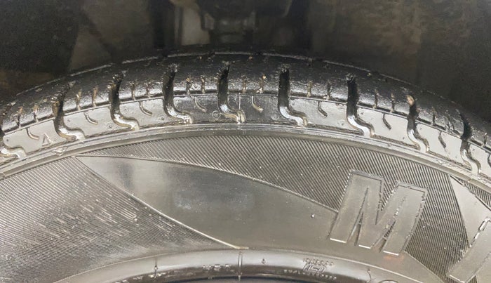 2019 Datsun Redi Go S 1.0 AMT, Petrol, Automatic, 73,399 km, Right Front Tyre Tread