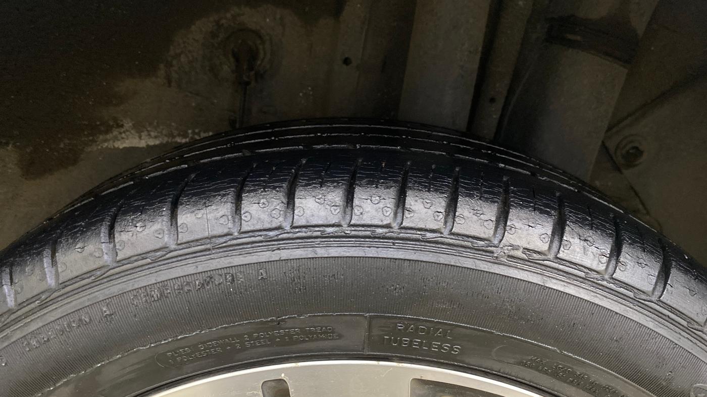 2017 Hyundai i20 Active 1.2 S, Petrol, Manual, 31,926 km, Left Rear Tyre Tread