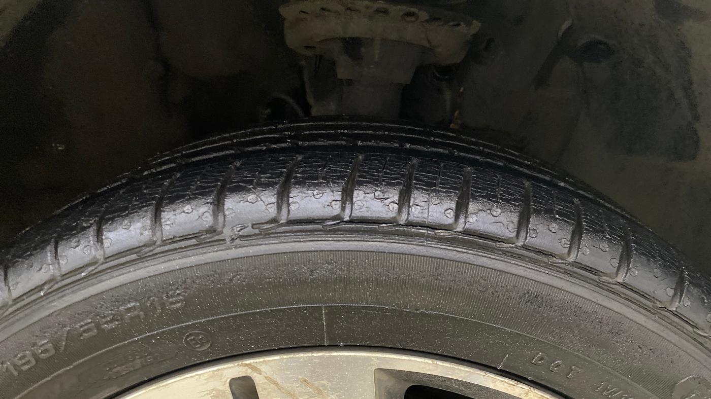 2017 Hyundai i20 Active 1.2 S, Petrol, Manual, 31,926 km, Right Front Tyre Tread