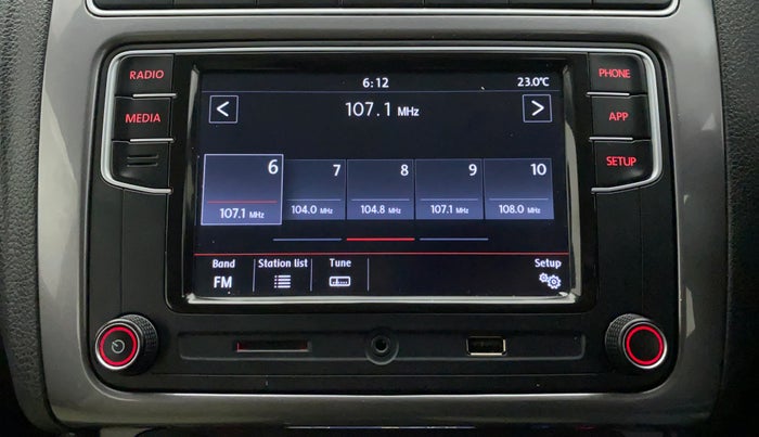 2019 Volkswagen Polo HIGHLINE PLUS 1.0, Petrol, Manual, 39,414 km, Infotainment System