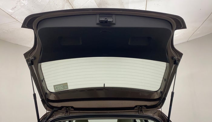 2019 Volkswagen Polo HIGHLINE PLUS 1.0, Petrol, Manual, 39,414 km, Boot Door Open