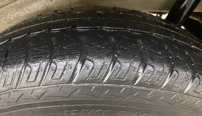 2018 Maruti Wagon R 1.0 VXI, Petrol, Manual, 33,086 km, Left Rear Tyre Tread