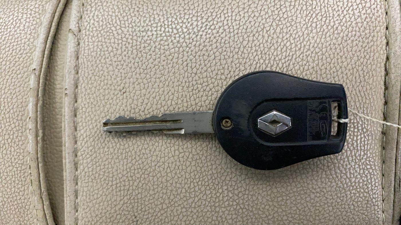2014 Renault Pulse RXL PETROL, Petrol, Manual, 50,372 km, Key Close Up