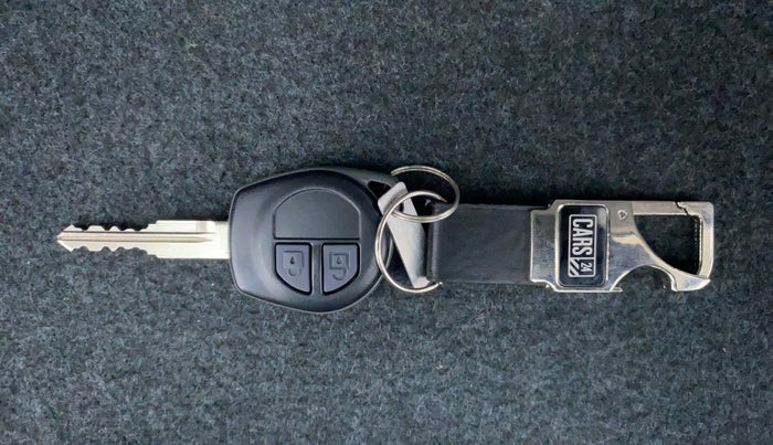2017 Maruti Wagon R 1.0 VXI, Petrol, Manual, 20,325 km, Key Close Up