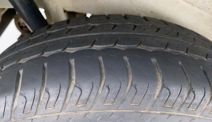 2017 Maruti Wagon R 1.0 VXI, Petrol, Manual, 20,325 km, Right Rear Tyre Tread