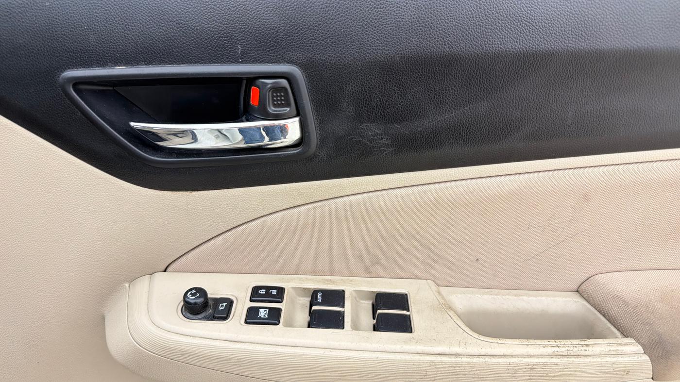 2022 Maruti Dzire VXI CNG, CNG, Manual, 56,329 km, Driver Side Door Panels Control