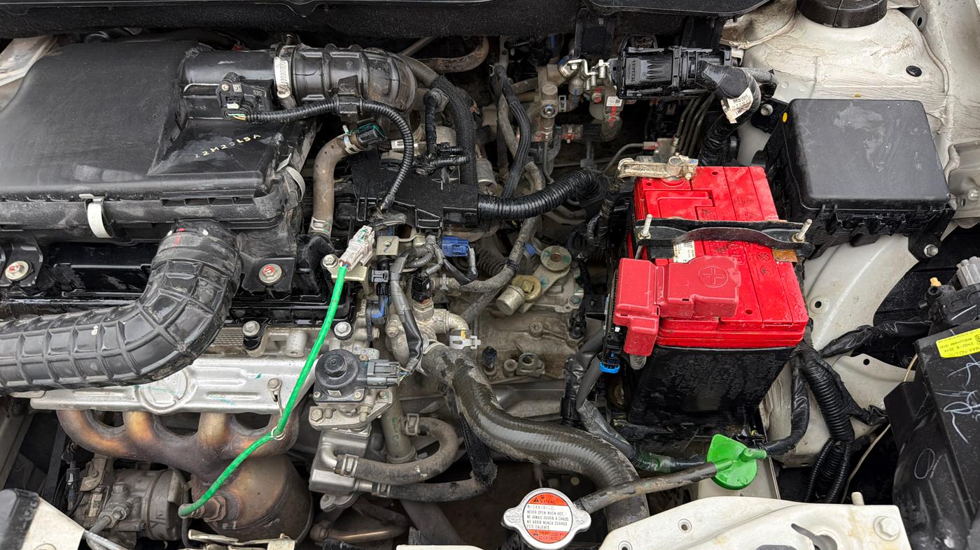2022 Maruti Dzire VXI CNG, CNG, Manual, 56,329 km, Engine View - Left