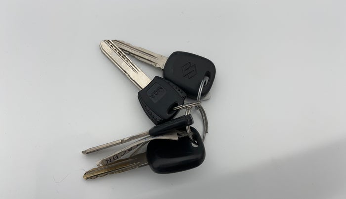 2017 Maruti Alto 800 LXI, Petrol, Manual, 35,960 km, Key Close Up