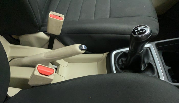 2018 Maruti Dzire VXI, Petrol, Manual, 7,918 km, Gear Lever