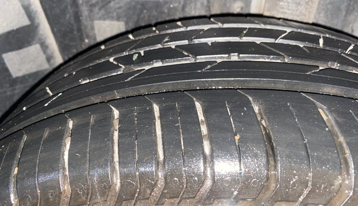 2024 Skoda SLAVIA STYLE 1.0L TSI AT, Petrol, Automatic, 16,234 km, Left Rear Tyre Tread