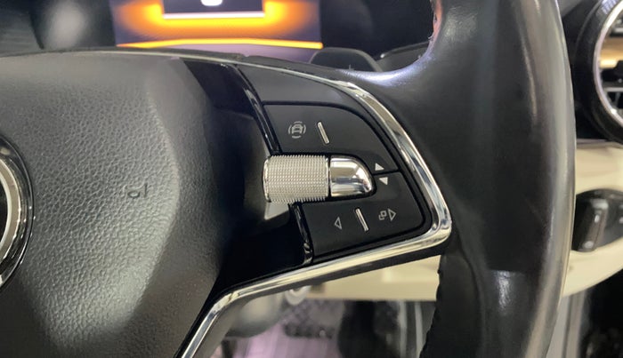 2024 Skoda SLAVIA STYLE 1.0L TSI AT, Petrol, Automatic, 16,234 km, Adaptive Cruise Control