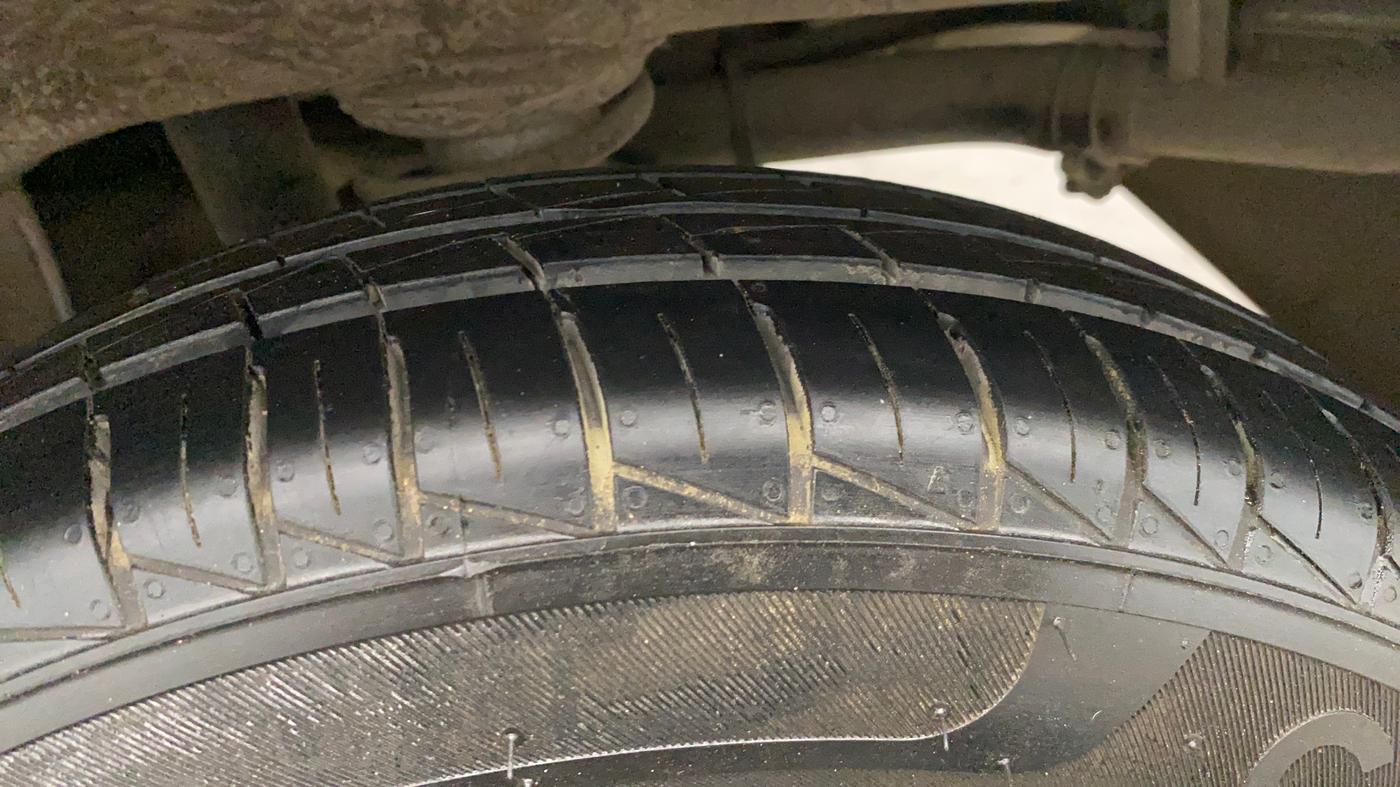 2021 Maruti Alto LXI, Petrol, Manual, 47,697 km, Left Rear Tyre Tread
