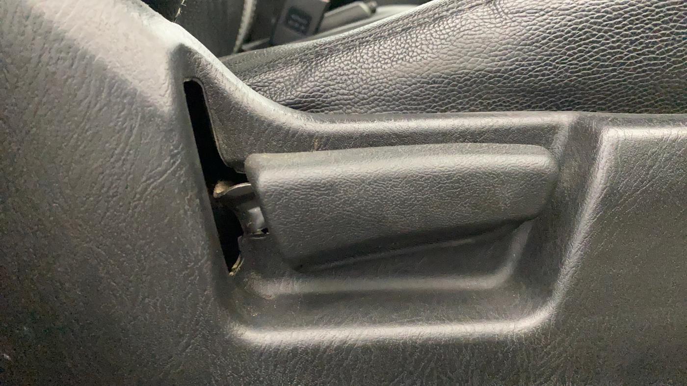 2021 Maruti Alto LXI, Petrol, Manual, 47,697 km, Driver Side Adjustment Panel