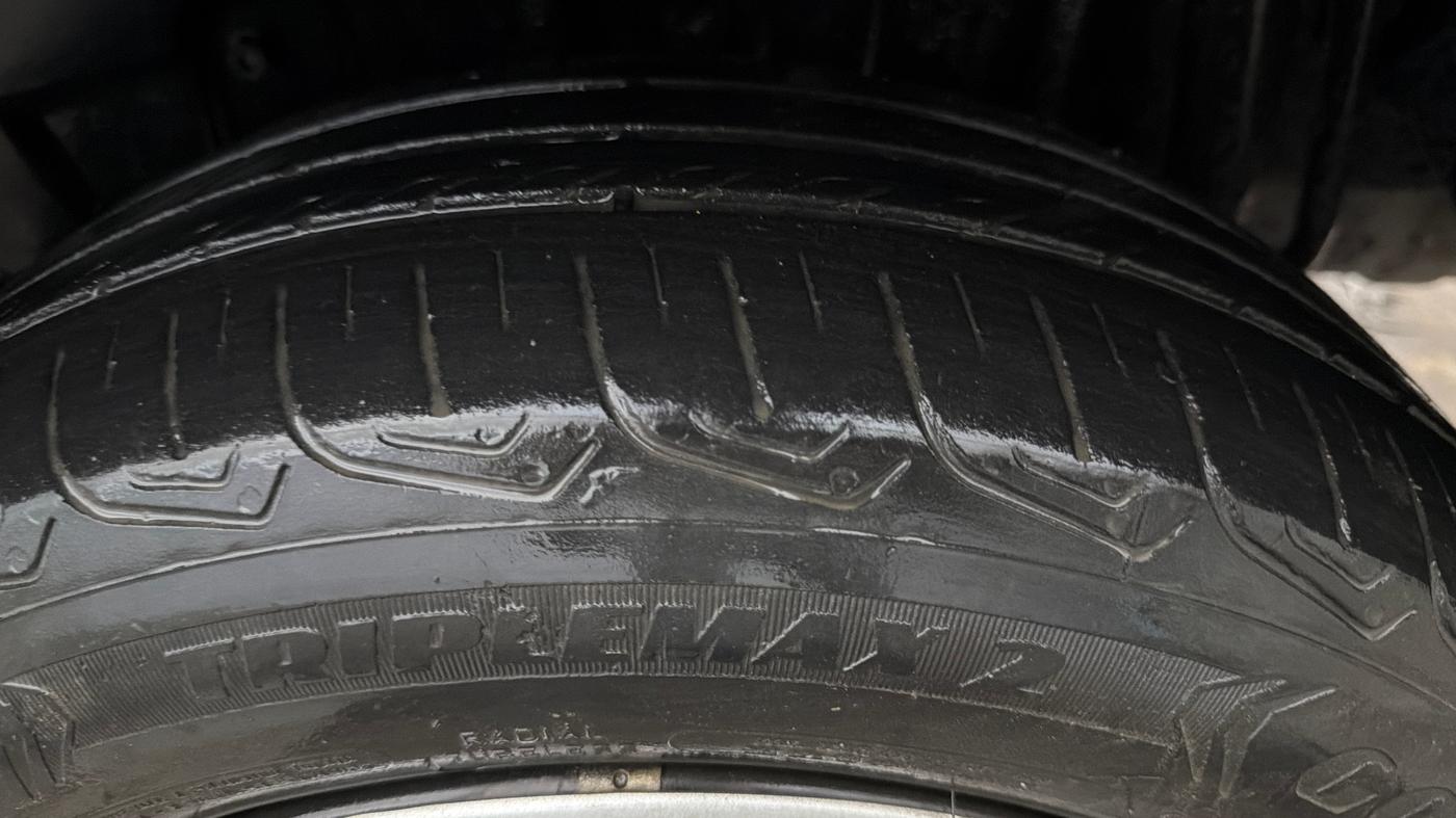 2022 Tata TIGOR XZ PLUS CNG, CNG, Manual, 42,108 km, Left Rear Tyre Tread