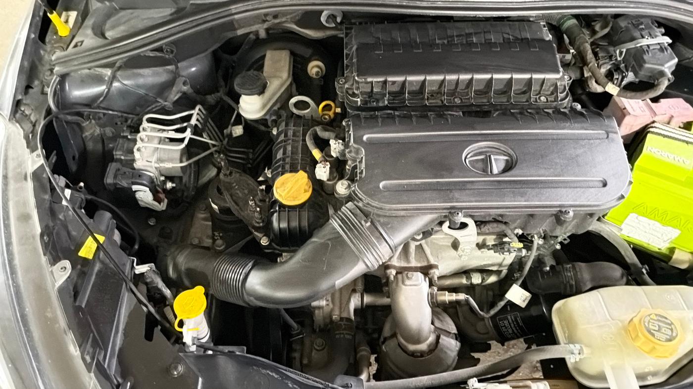 2022 Tata TIGOR XZ PLUS CNG, CNG, Manual, 42,108 km, Engine View - Right