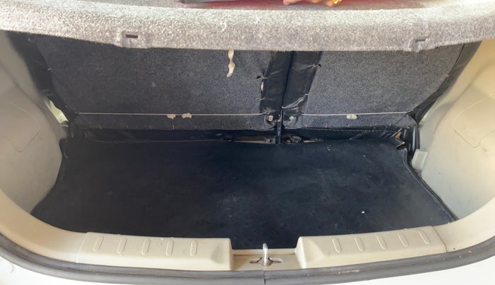 2015 Maruti Celerio VXI, Petrol, Manual, 76,681 km, Boot Inside