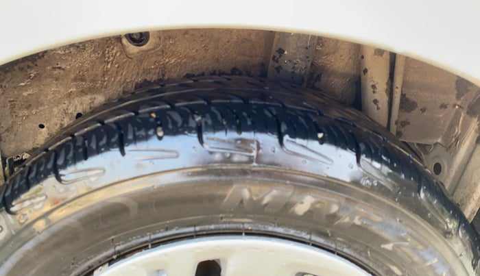 2015 Maruti Celerio VXI, Petrol, Manual, 76,681 km, Left Rear Tyre Tread