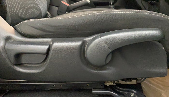 2018 Honda WR-V 1.2 i-VTEC VX MT, Petrol, Manual, 15,530 km, Driver Side Adjustment Panel