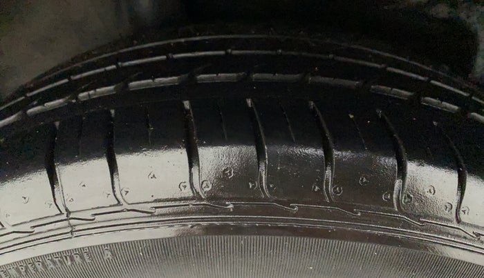 2018 Honda WR-V 1.2 i-VTEC VX MT, Petrol, Manual, 15,530 km, Right Rear Tyre Tread