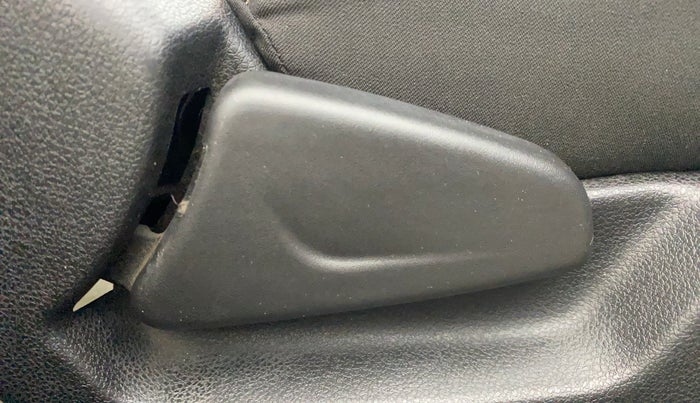 2020 Renault Kwid CLIMBER 1.0 (O), Petrol, Manual, 40,216 km, Driver Side Adjustment Panel