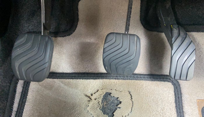 2020 Renault Kwid CLIMBER 1.0 (O), Petrol, Manual, 40,216 km, Pedals