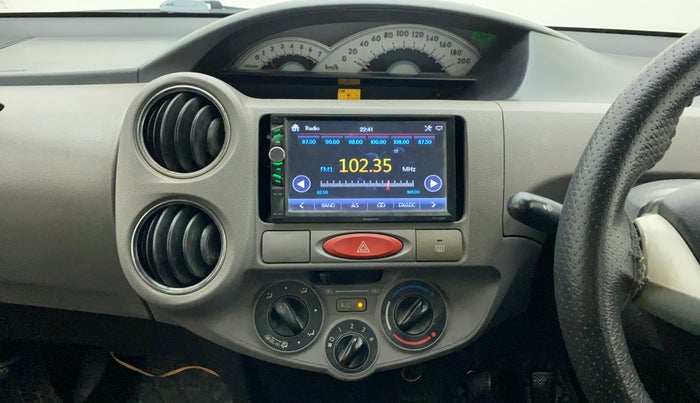 2011 Toyota Etios V, Petrol, Manual, 1,16,068 km, Air Conditioner