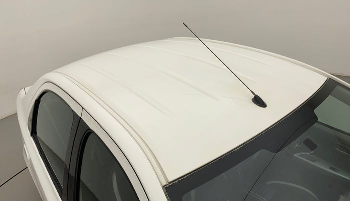 2011 Toyota Etios V, Petrol, Manual, 1,16,068 km, Roof