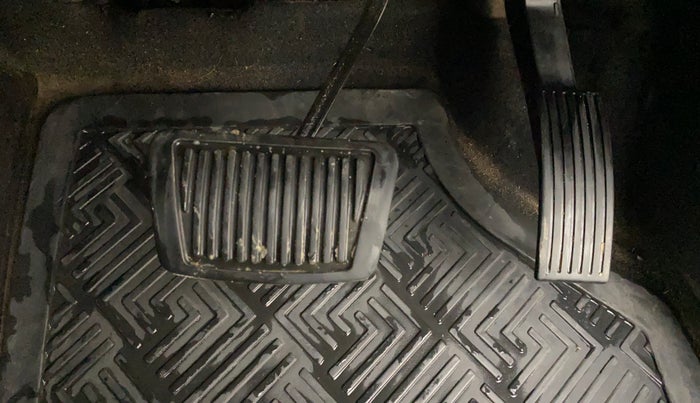 2019 Hyundai Elite i20 SPORTZ PLUS  1.2 CVT, Petrol, Automatic, 1,36,954 km, Pedals