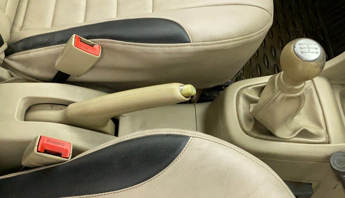 2013 Maruti Swift Dzire VXI, Petrol, Manual, 68,376 km, Gear Lever