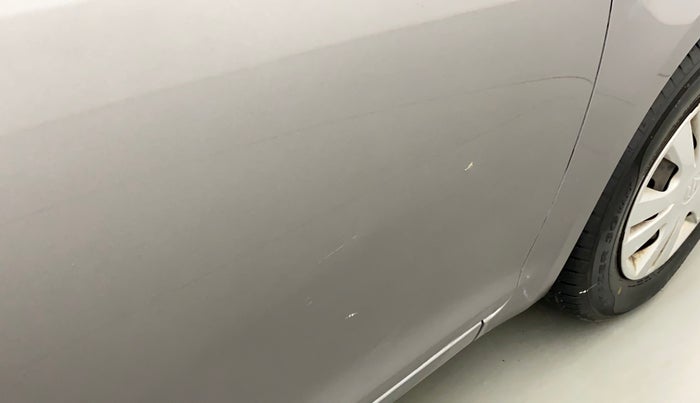2013 Maruti Swift Dzire VXI, Petrol, Manual, 68,376 km, Driver-side door - Minor scratches