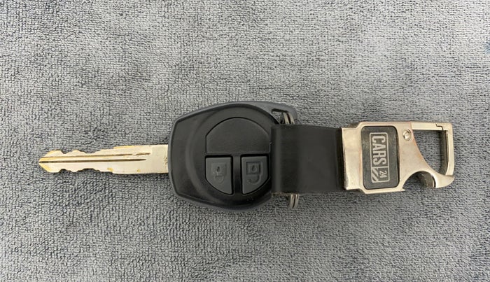 2013 Maruti Swift Dzire VXI, Petrol, Manual, 68,376 km, Key Close Up