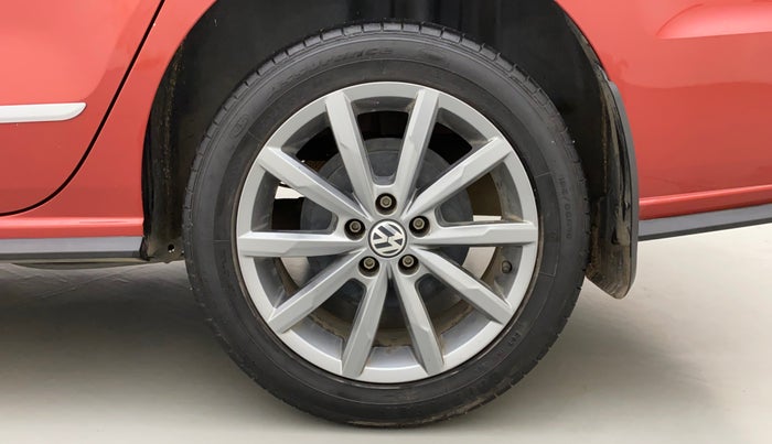 2021 Volkswagen Vento HIGHLINE PLUS 1.0L TSI AT, Petrol, Automatic, 35,407 km, Left Rear Wheel