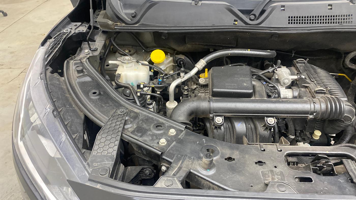 2024 Nissan MAGNITE  XE AMT EZ Shift, Petrol, Automatic, 21,183 km, Engine View - Right